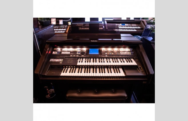 Used Technics SX-GA3 Organ All Inclusive Top Grade Package (SN:395A2854) - Image 1